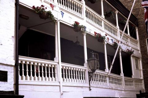 George Inn Balcony